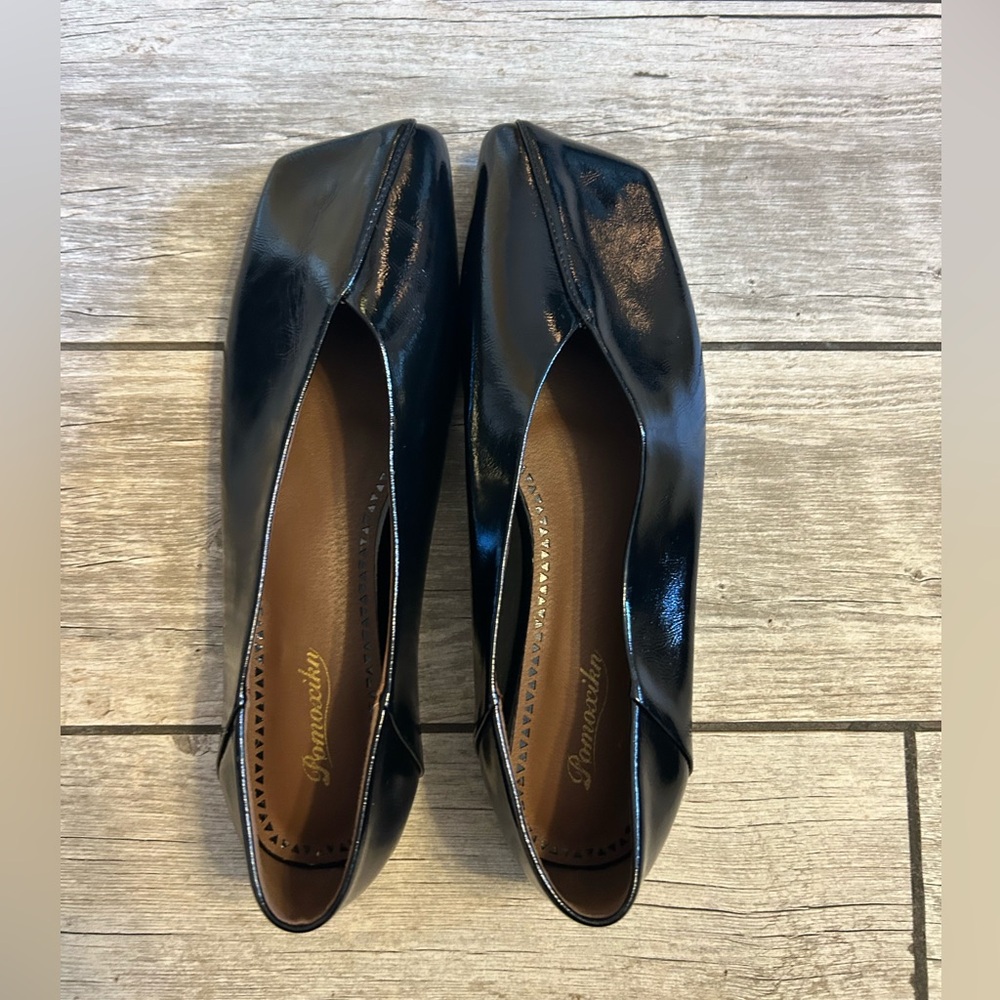 Pomoxikn Women’s Patten Leather Ballet Flats
